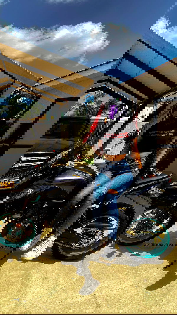 shanidahan7 image ~ Altpins