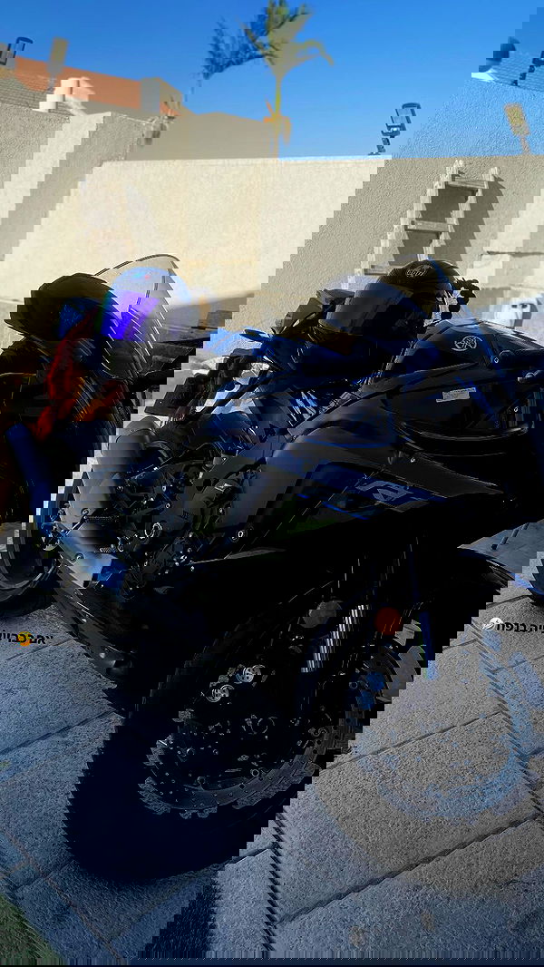 shanidahan7 image ~ Altpins