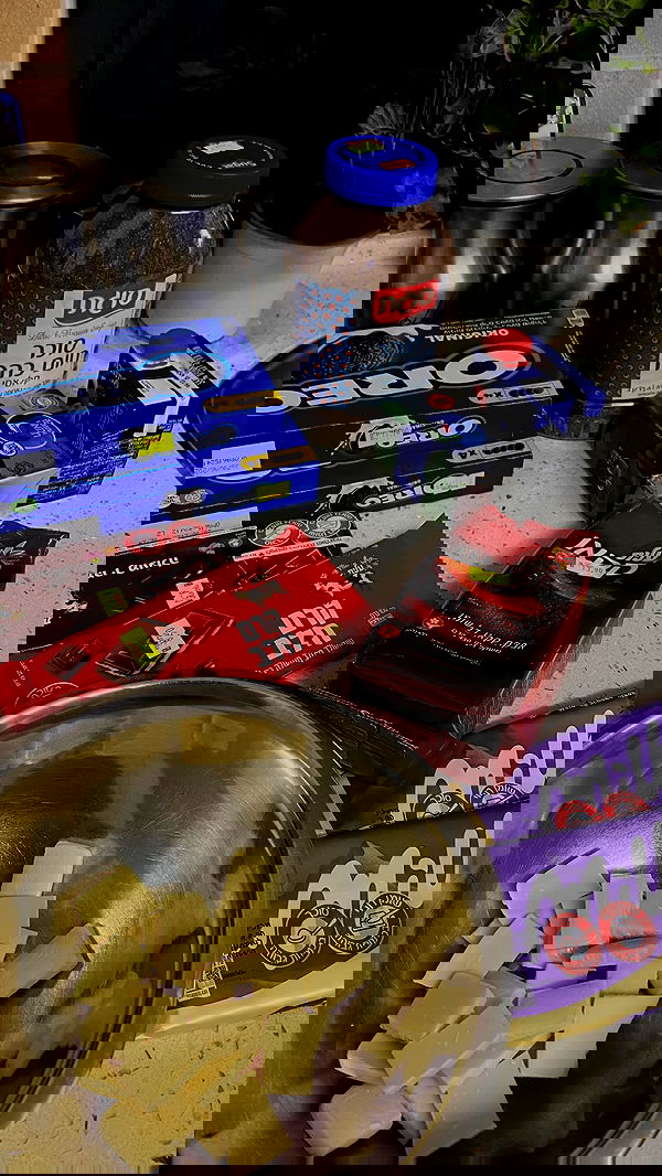 shanidahan7 image ~ Altpins