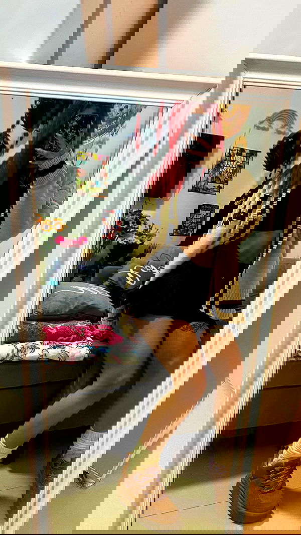 shanidahan7 image ~ Altpins