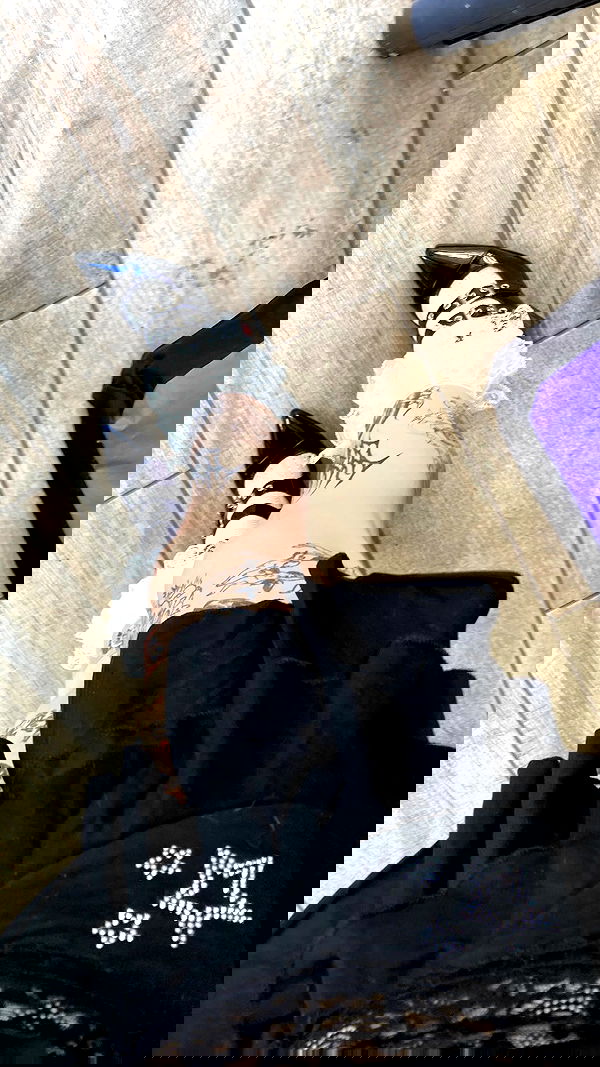 shanikaneko image ~ Altpins