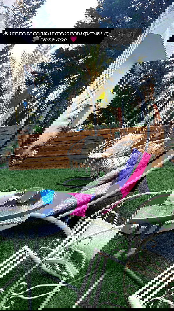 shanikaneko image ~ Altpins