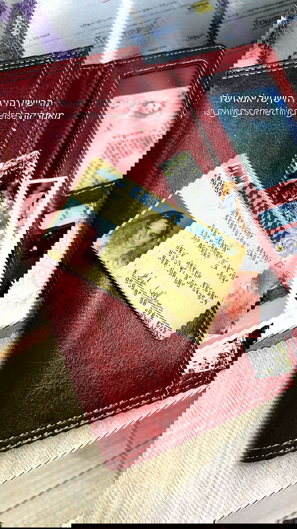 shanikaneko image ~ Altpins