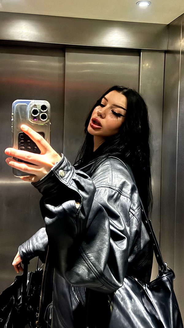 shawtysuzi instagram image archive image