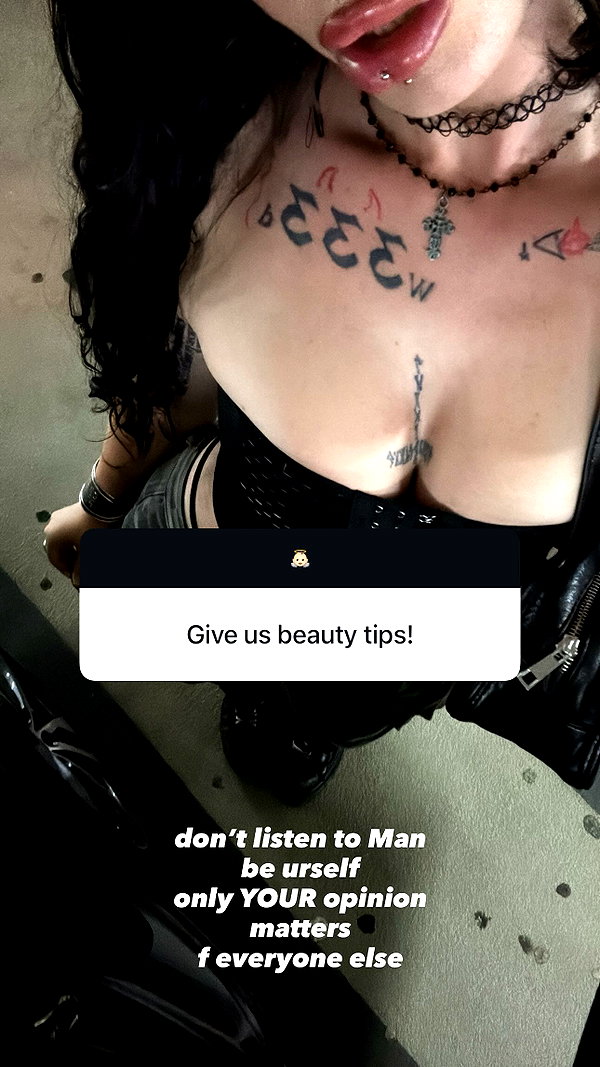shawtysuzi instagram image archive image