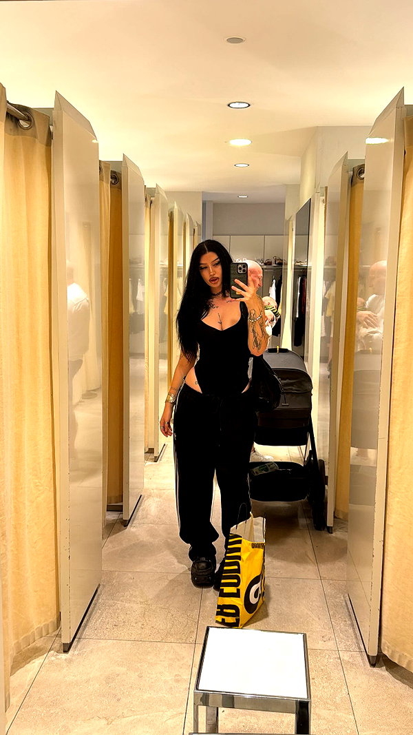 shawtysuzi instagram image archive image