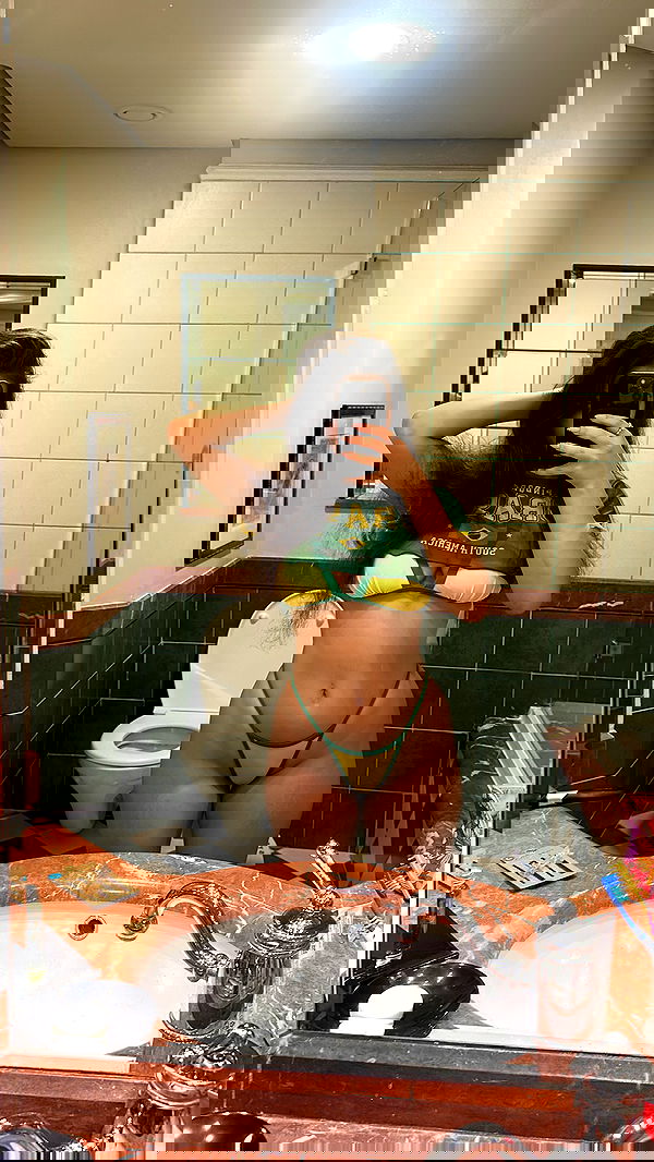 shelly_.mor image ~ Altpins