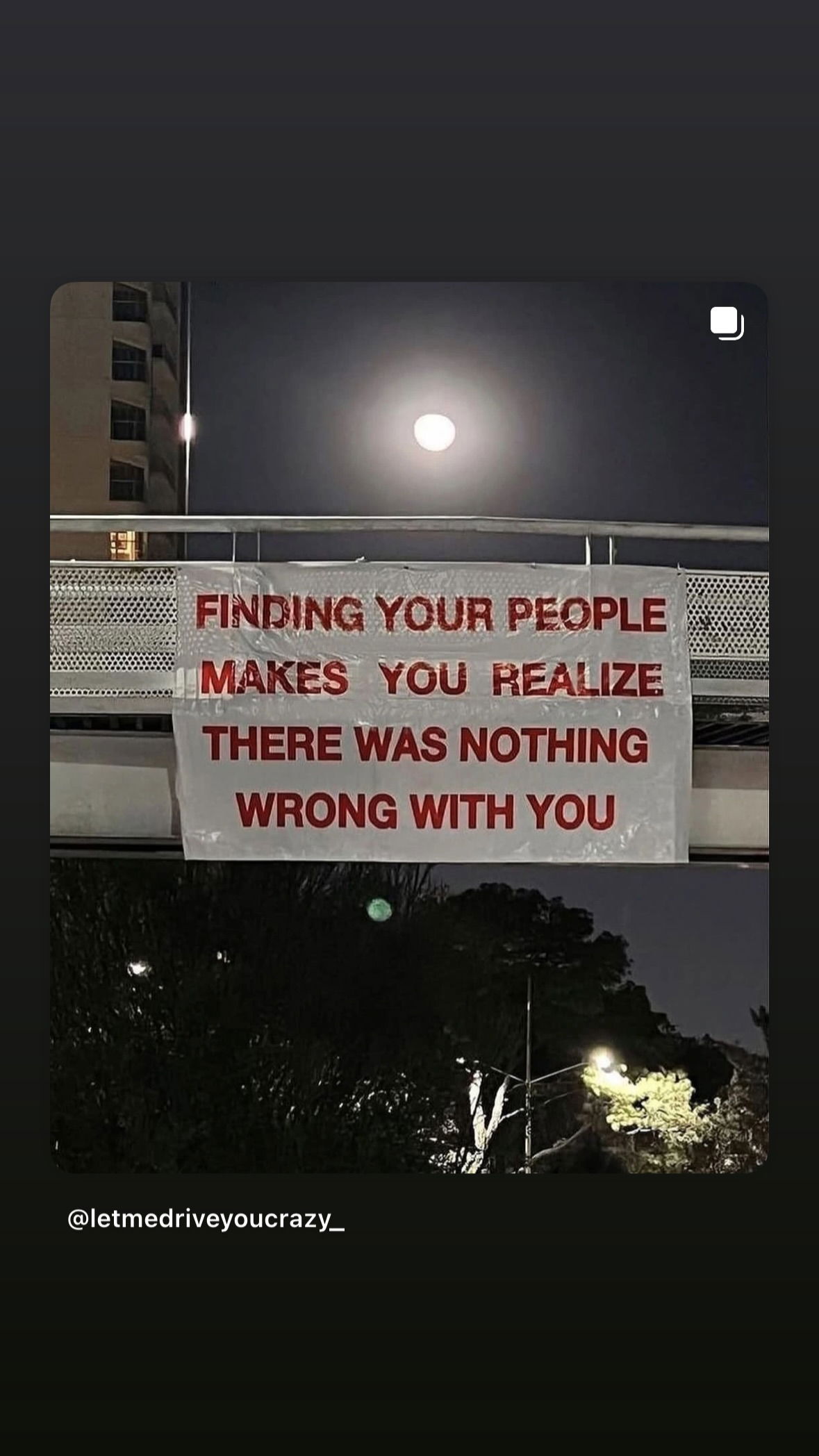 shelly_.mor instagram image archive image