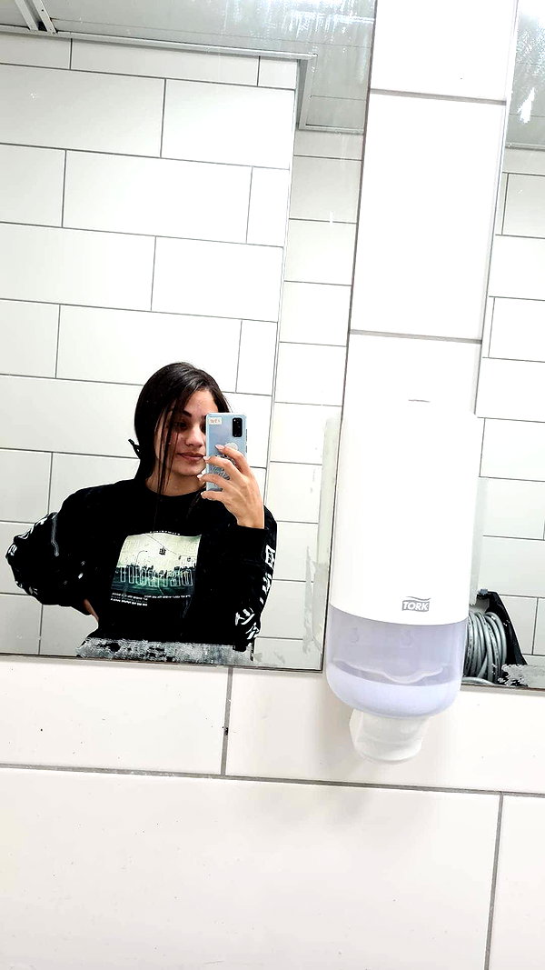 shelly_roberin instagram image archive image