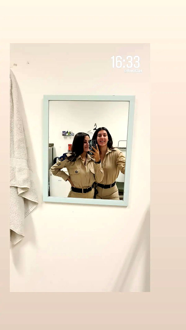 shelly_roberin instagram image archive image