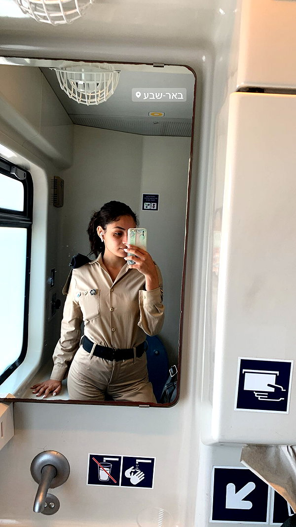 shelly_roberin instagram image archive image
