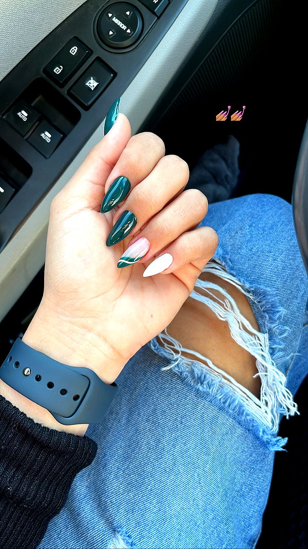 shelly_roberin instagram image archive image