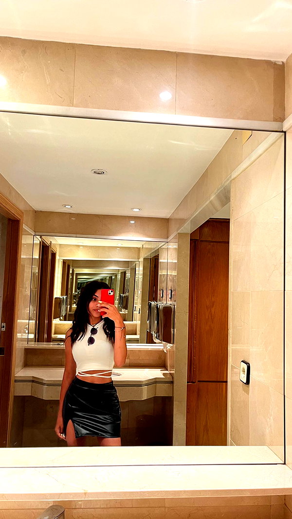 shelly_roberin instagram image archive image