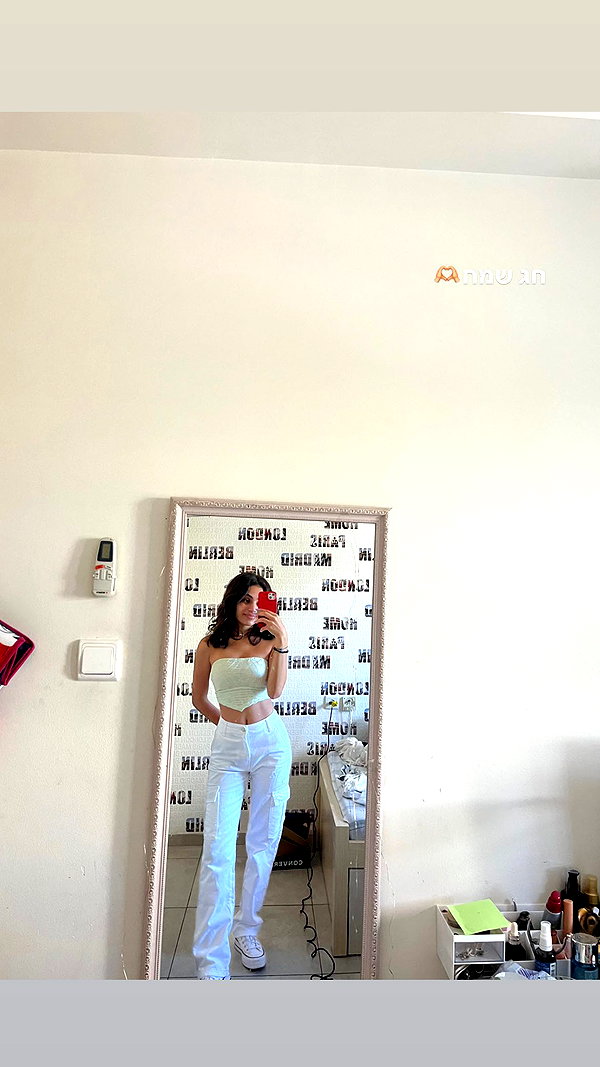shelly_roberin instagram image archive image