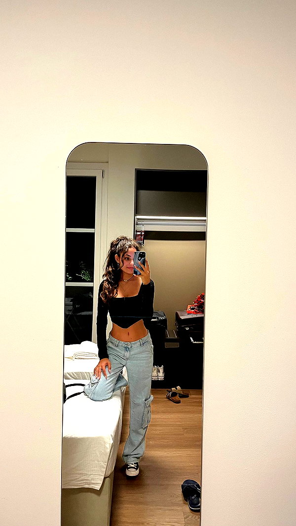 shelly_roberin instagram image archive image