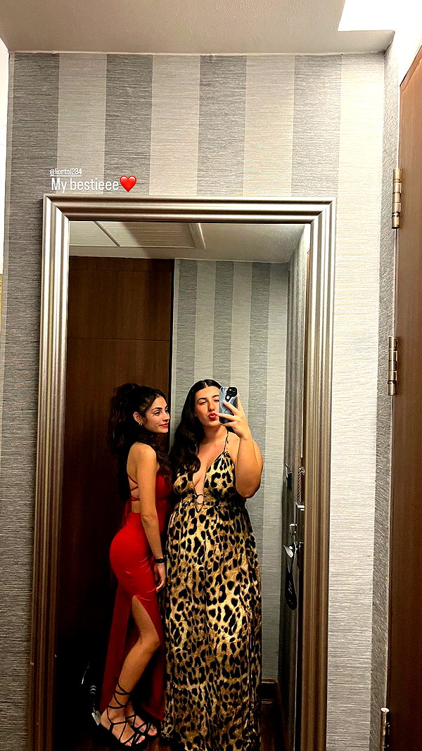 shelly_roberin instagram image archive image