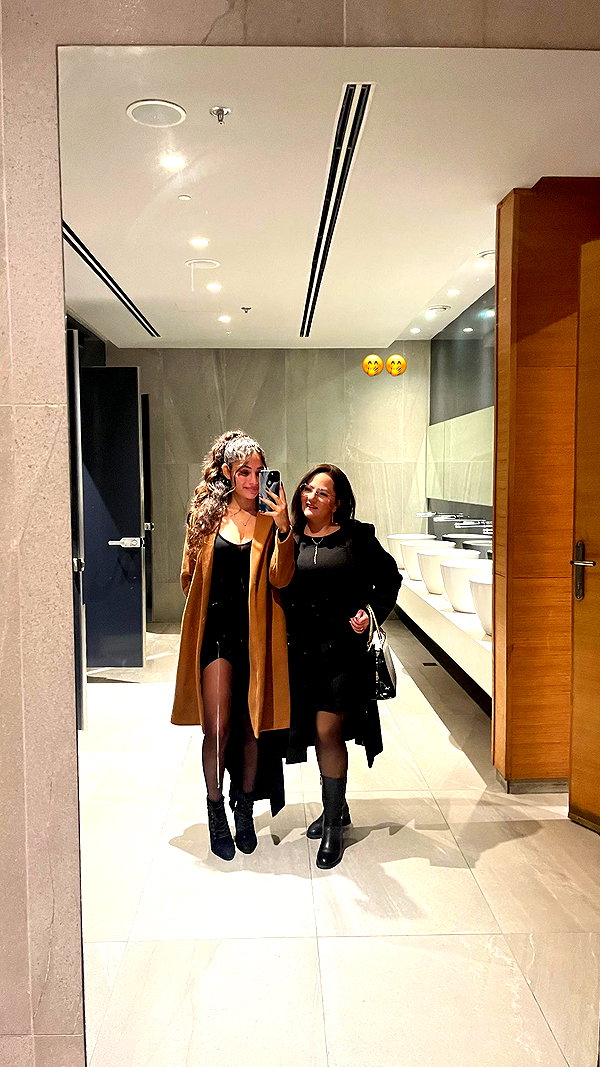 shelly_roberin instagram image archive image