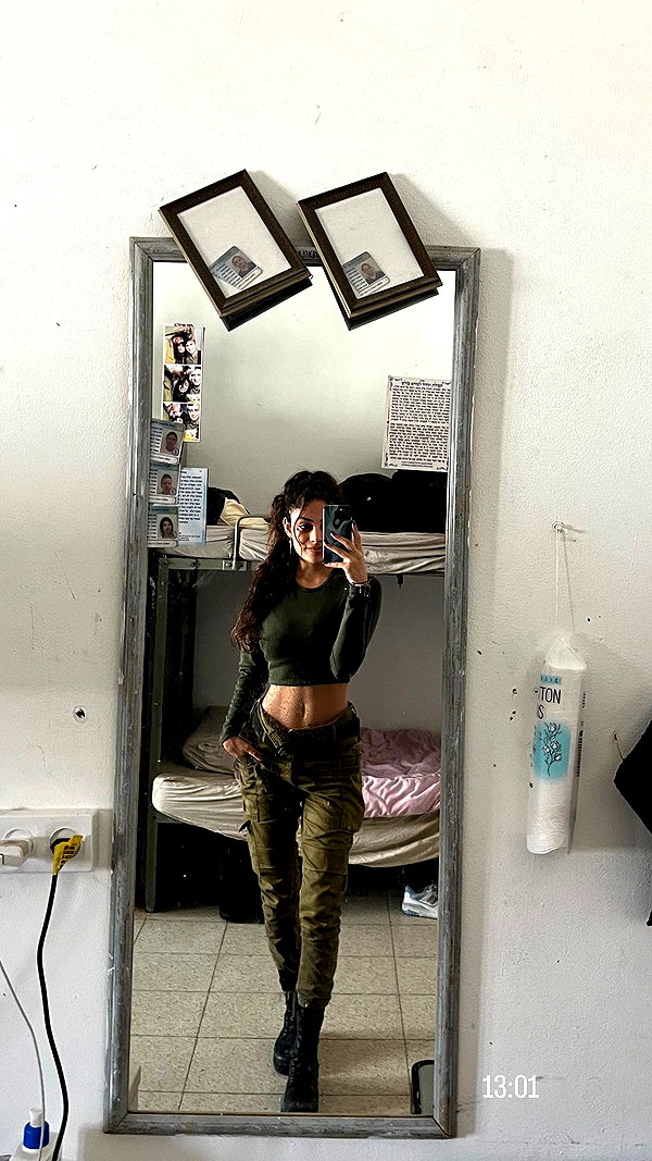 shelly_roberin instagram image archive image