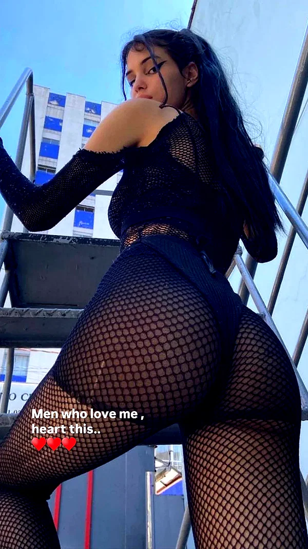 shenaryderofficial instagram image archive image