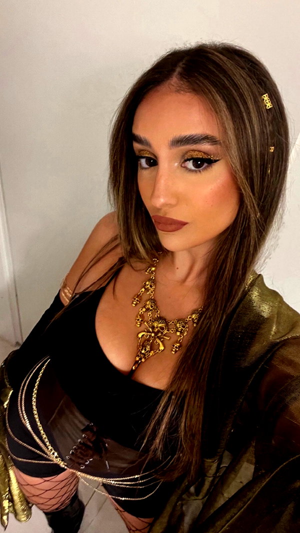shira.sharabi shira.sharabi archive image