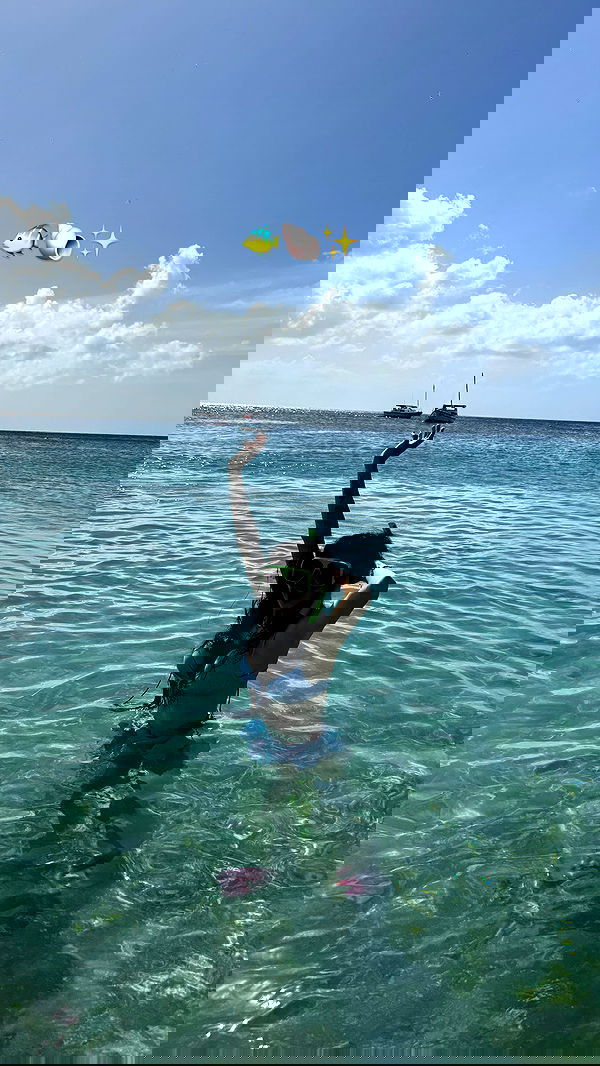 shunli__mei image ~ Altpins