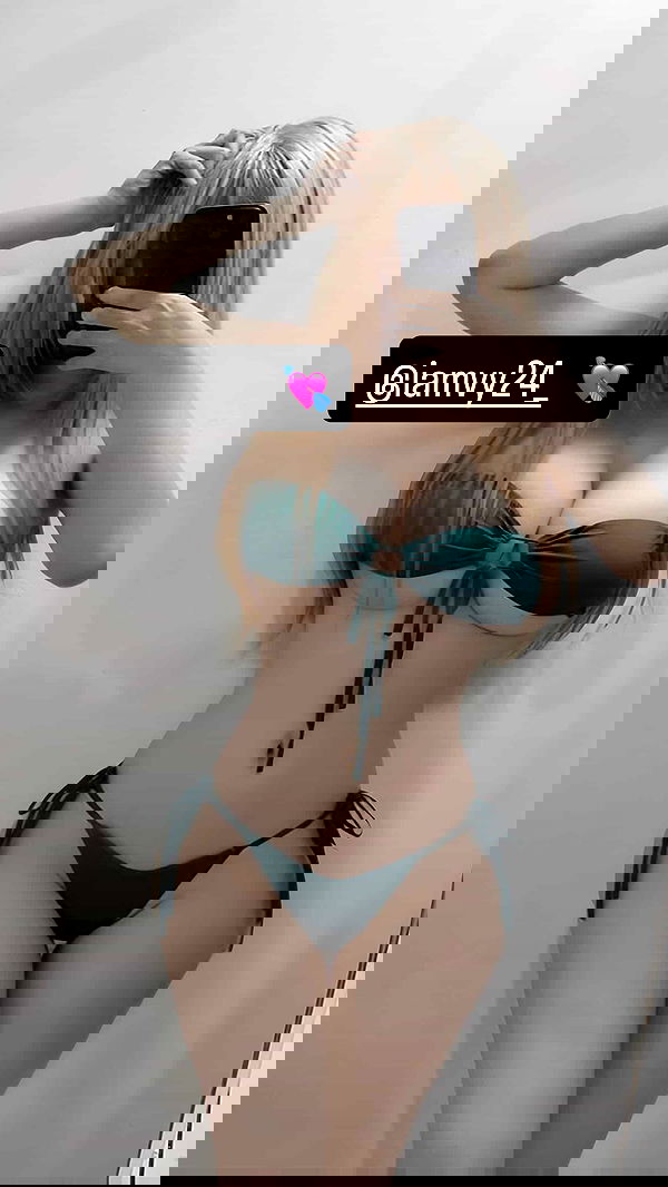 shunli__mei image ~ Altpins