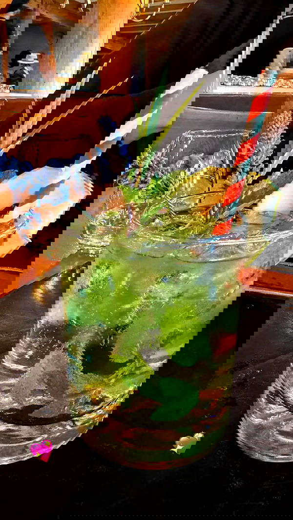 shunli__mei image ~ Altpins