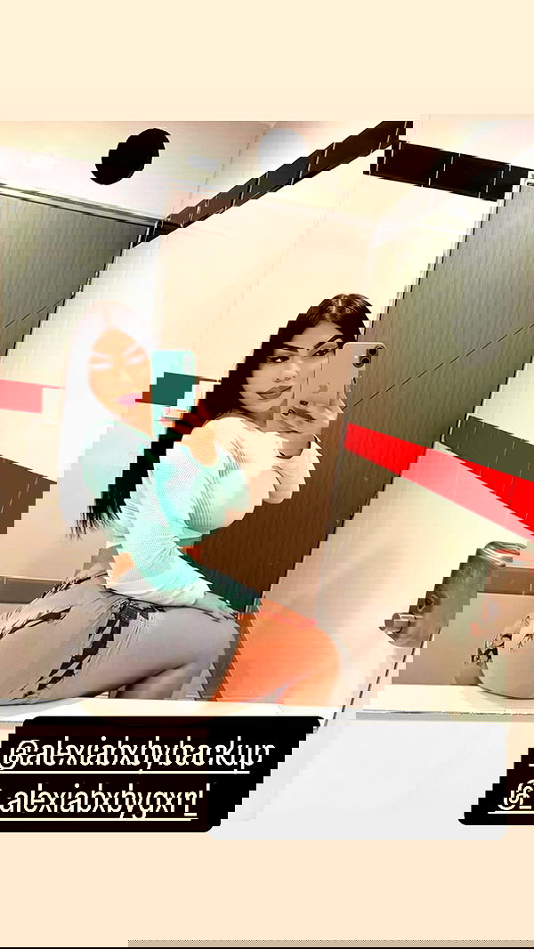 shunli__mei image ~ Altpins