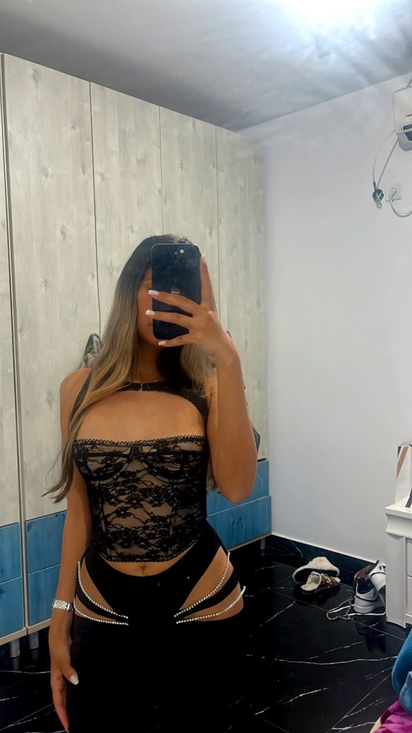 sivan_m22 instagram image archive image
