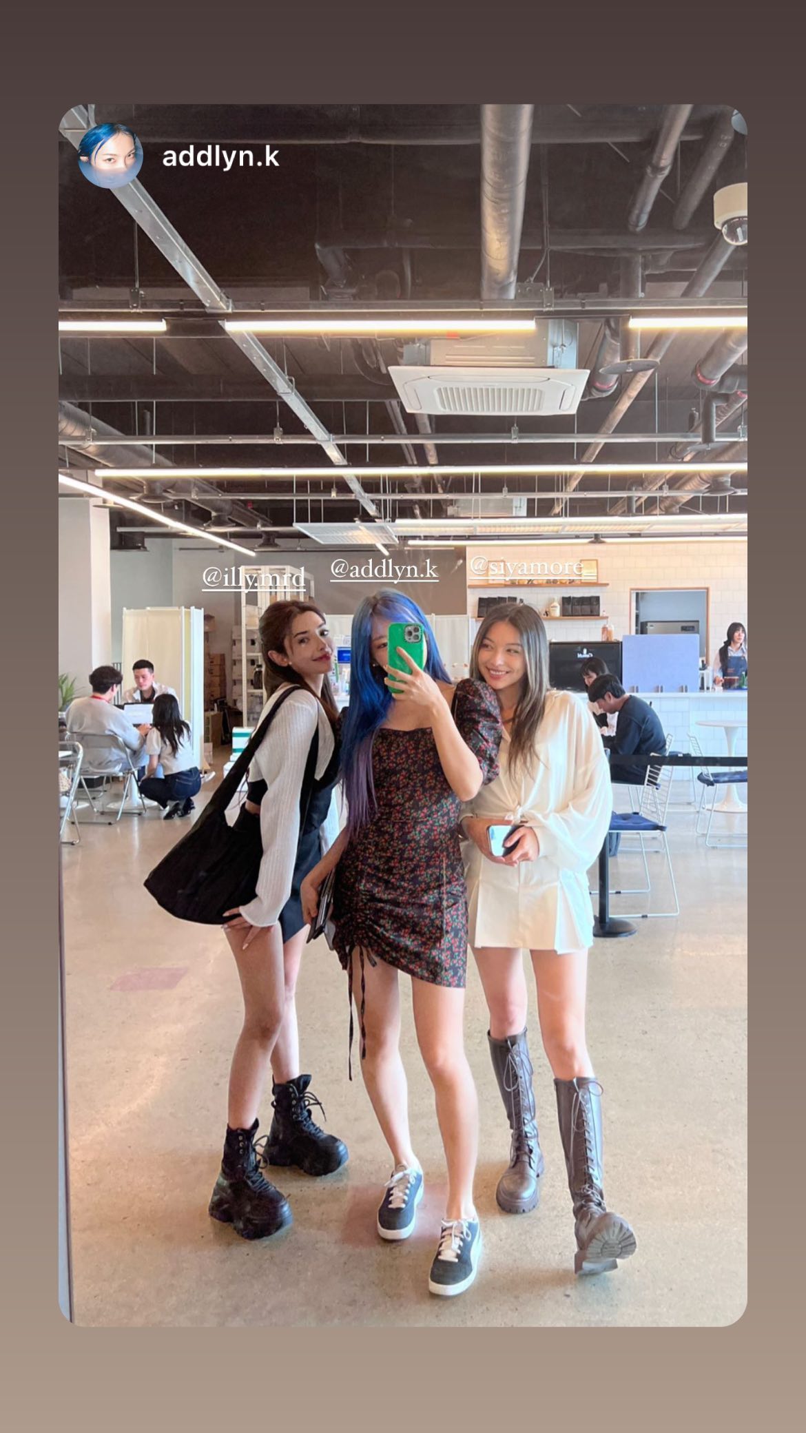 siyamore_ instagram image archive image