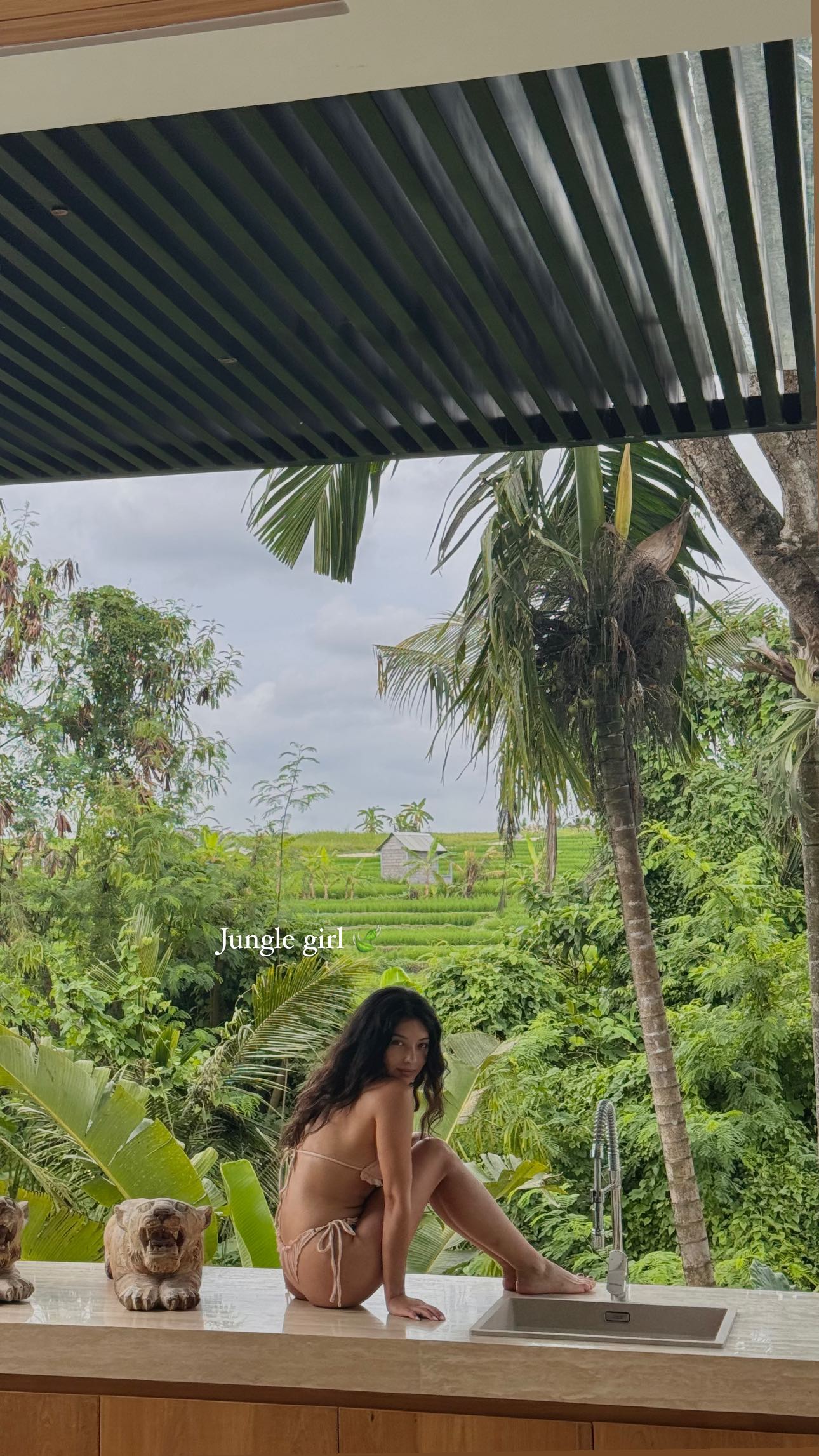 siyamore_ instagram image archive image