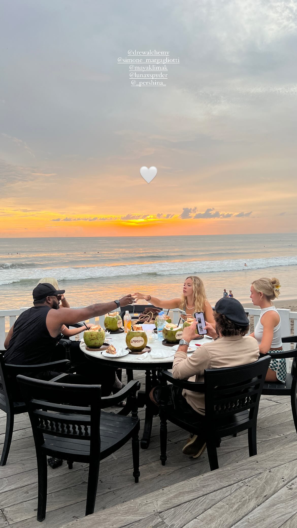 siyamore_ instagram image archive image