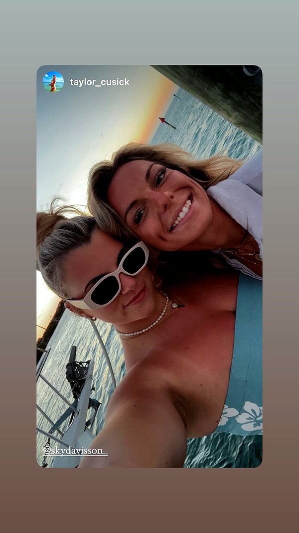 skydavisson_ skydavisson_ archive image