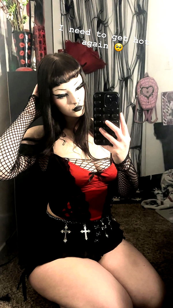 skyyy_babyyy3 instagram image archive image