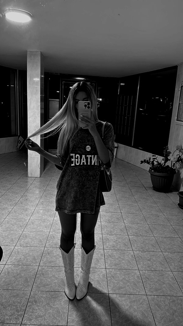 sonia_litvanchuk instagram image archive image