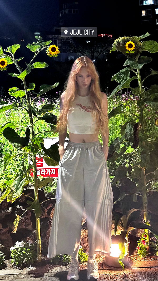 sonya_fisher_ sonya_fisher_ archive image