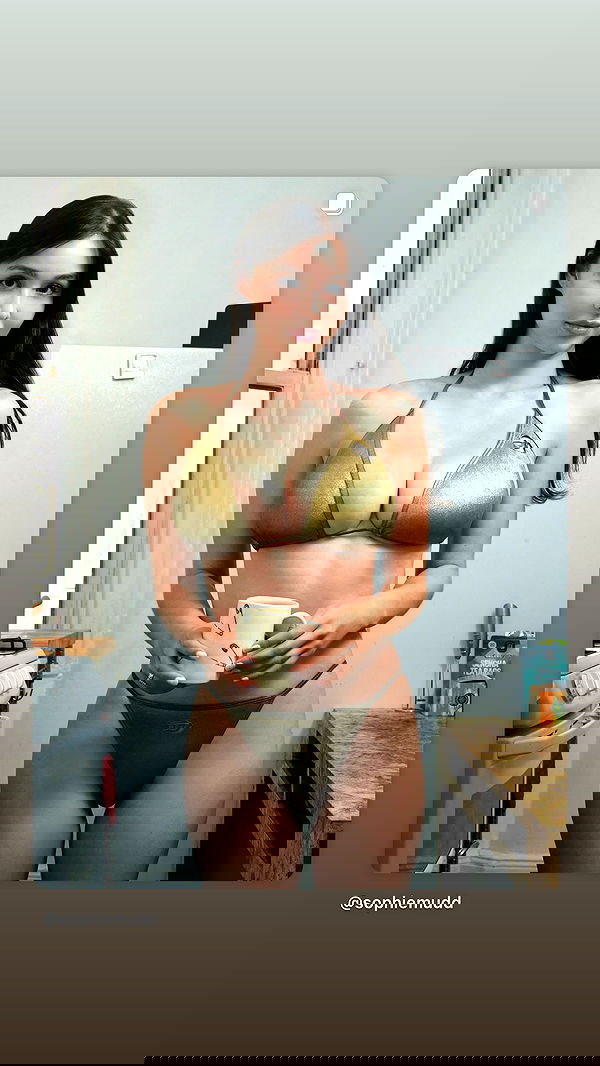 sophiemudd sophiemudd archive image