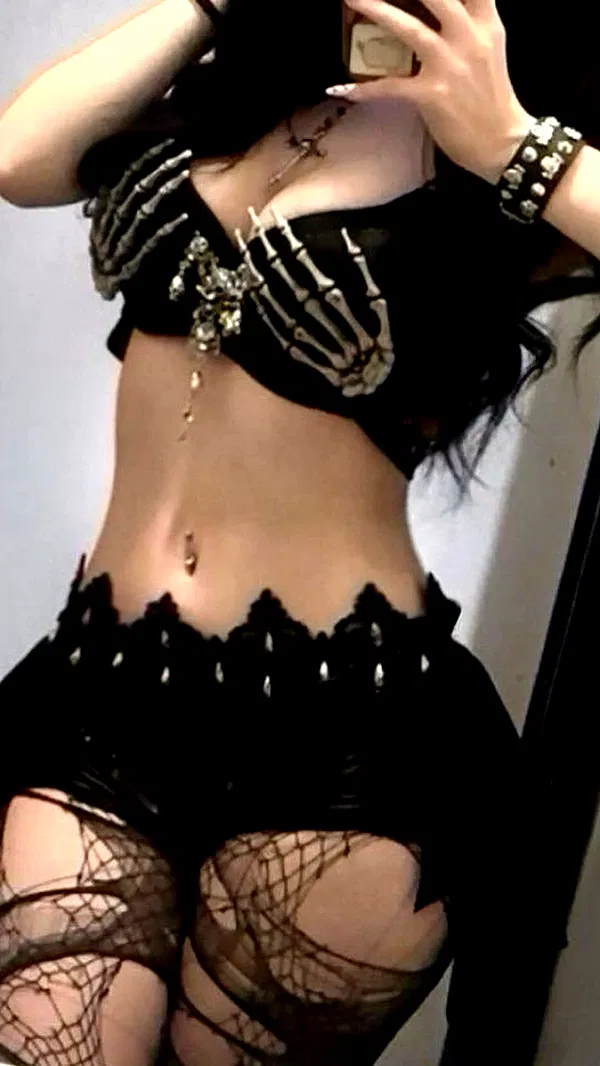 stressoutnana image ~ Altpins