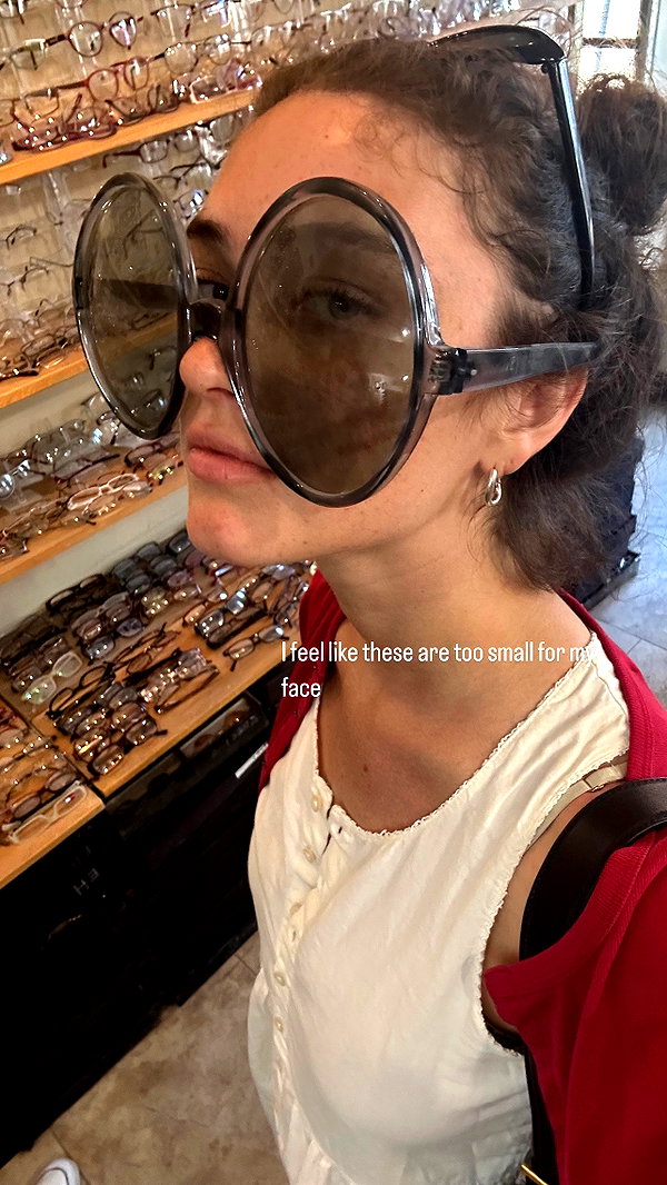 sydney_melman instagram image archive image