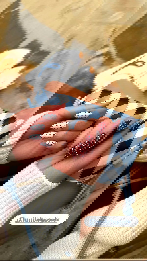 sydney_sweeney image ~ Altpins