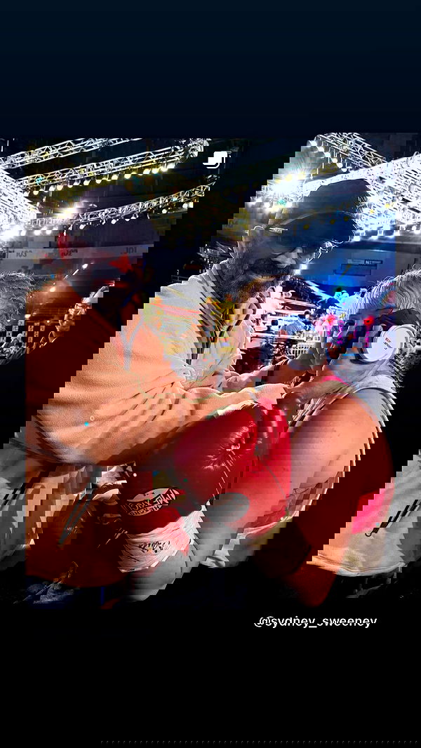 sydney_sweeney image ~ Altpins