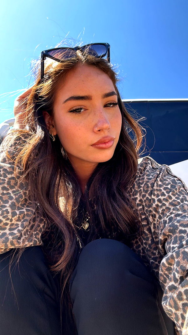 taliaeno__ taliaeno__ archive image