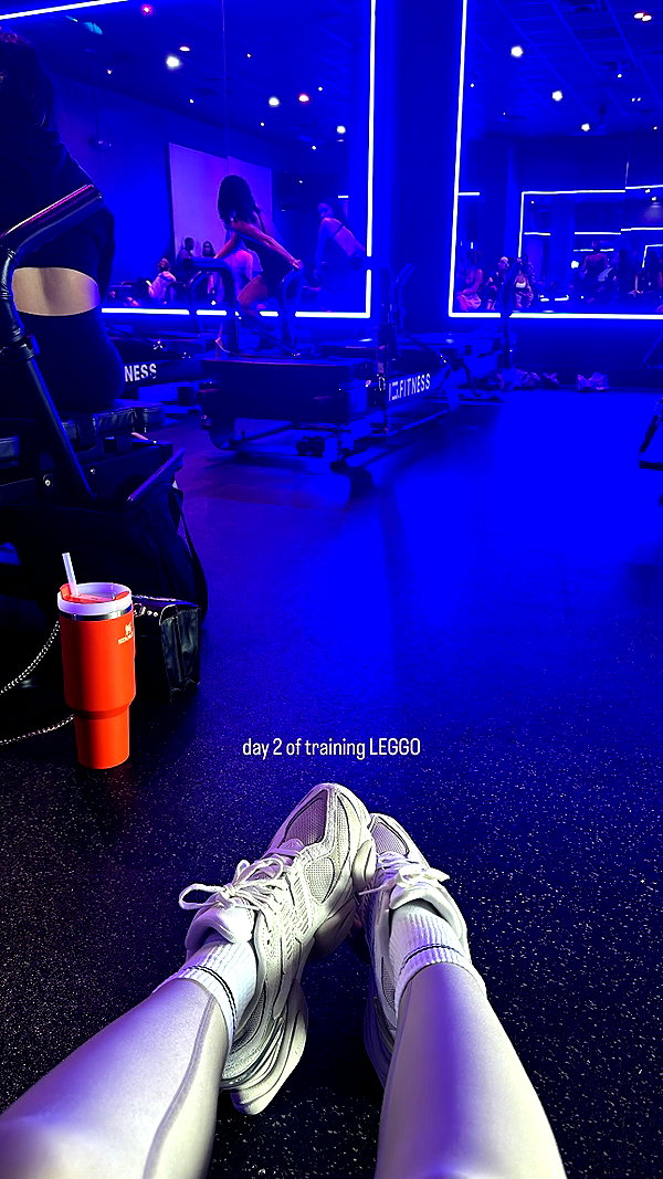 taylorballarddd instagram image archive image