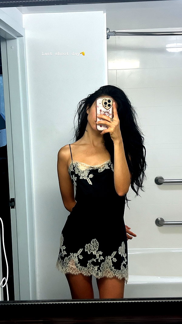 teafl0wer instagram image archive image
