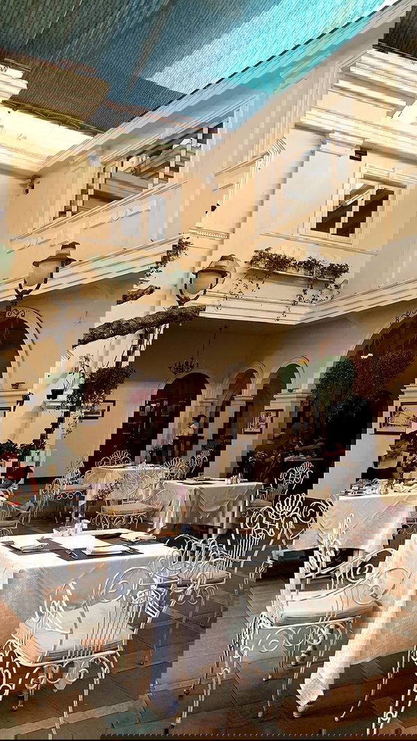 tgiangya image ~ Altpins