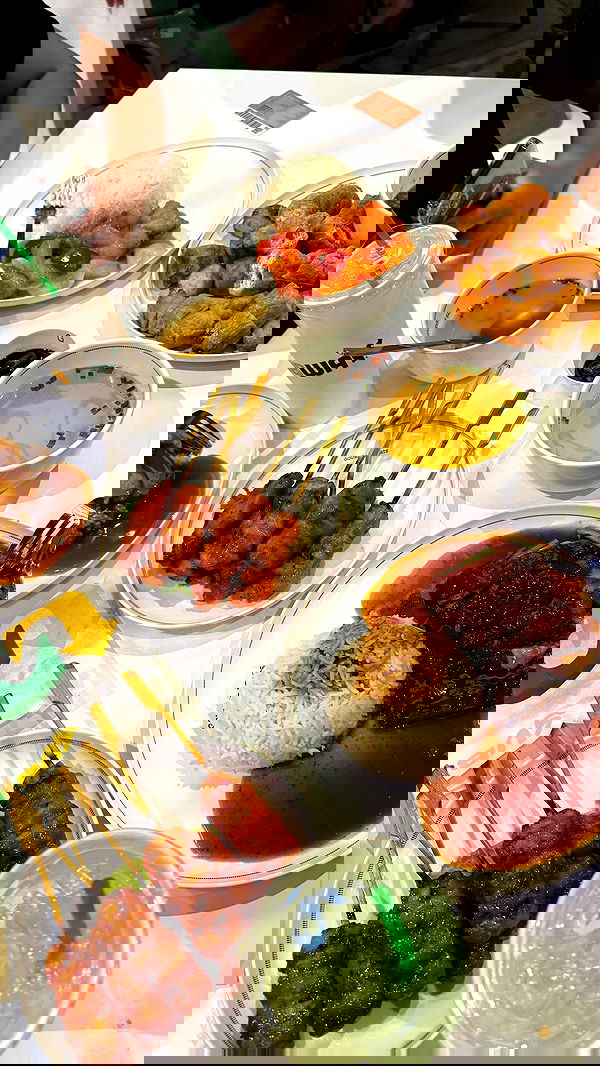 tgiangya image ~ Altpins