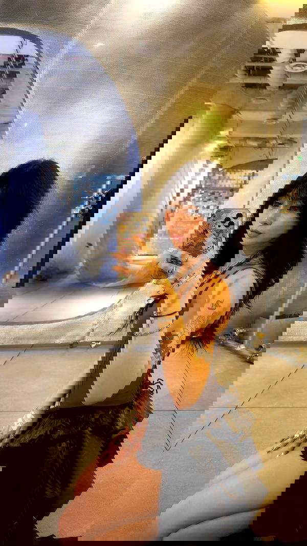 tiffanobi tiffanobi archive image