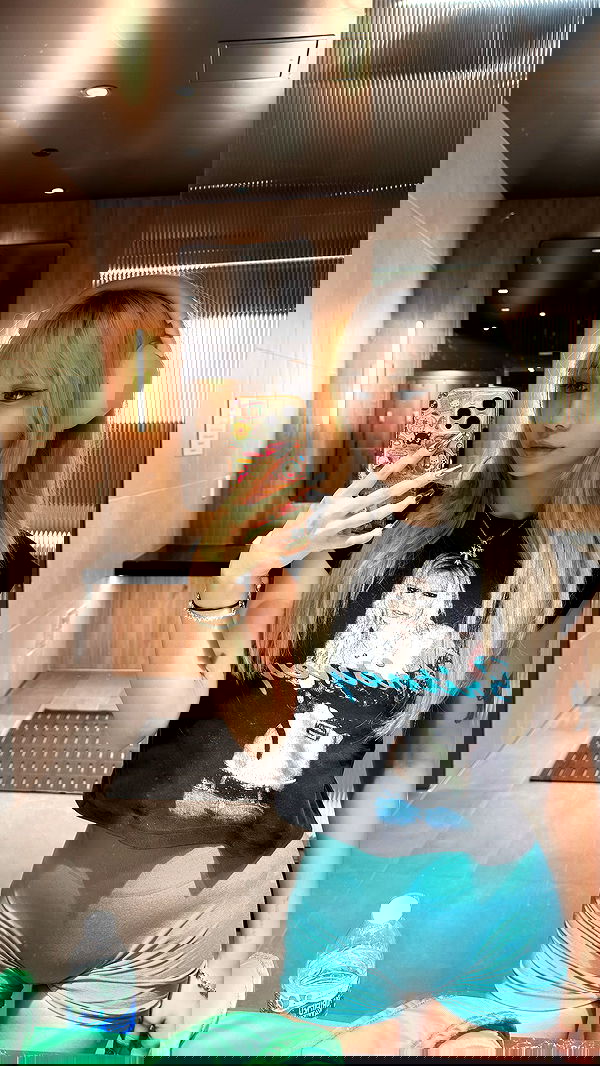 tiffanobi tiffanobi archive image