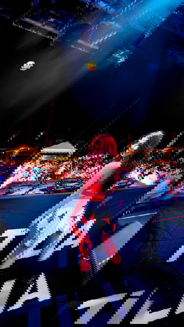 tiliaoficial tiliaoficial archive image