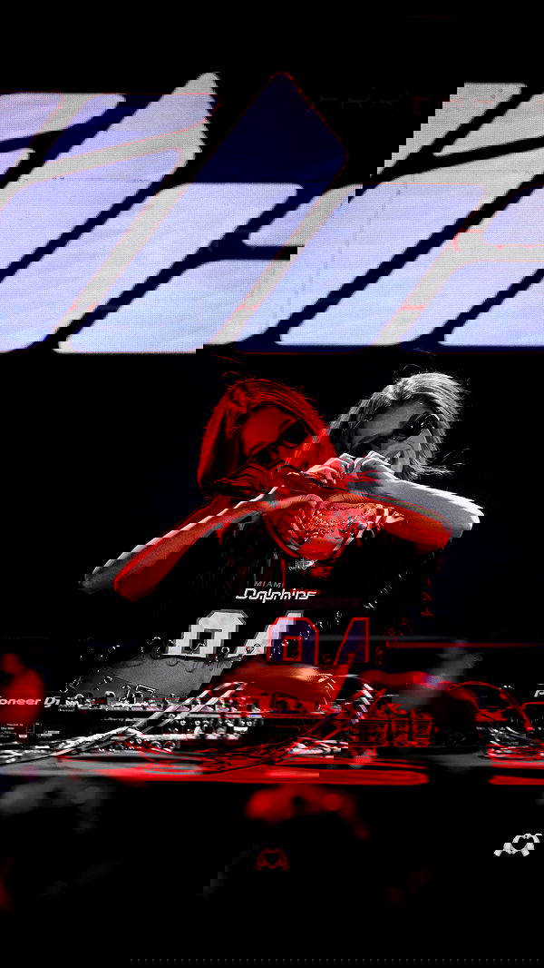 tiliaoficial tiliaoficial archive image